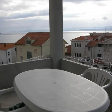 In With Sea View, Terrace, Air Conditioning, Washing Machine Duće