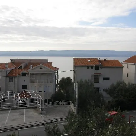 Appartement In With Sea View, Terrace, Air Conditioning, Washing Machine