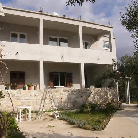 Appartement In With Sea View, Terrace, Air Conditioning, Washing Machine